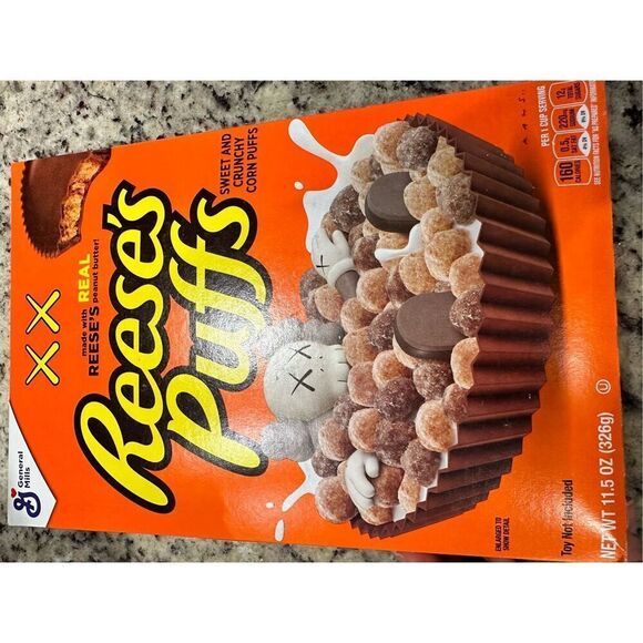 Limited Edition- KAWS X REESE'S PUFFS CEREAL BOX - Picture 6 of 8